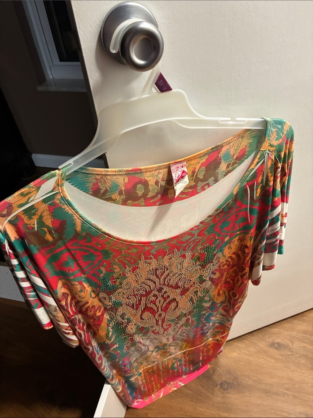 Rouge! Multicolor Printed Short Sleeve Tee — Green Pink Gold